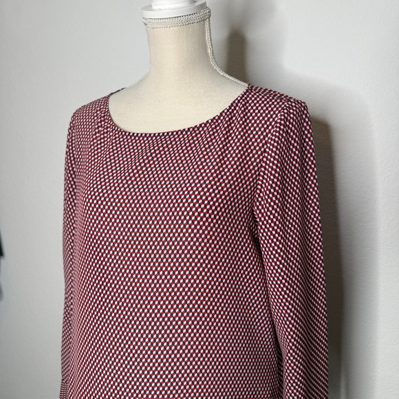 Theory Red White Blue Silk Geometric Print Blouse Size M - Picture 2 of 9